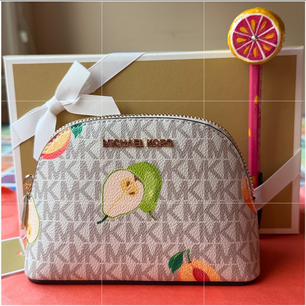 🍋🍑🍓 Michael Kors Multicolor Fruit Print Pouch🍐🍊🍓 NWT 🍑🍐🍊 - Picture 12 of 16